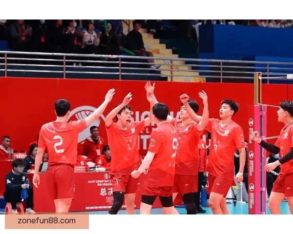 詹金斯创生涯新高感恩上场关键时刻鼓舞全队放手一搏