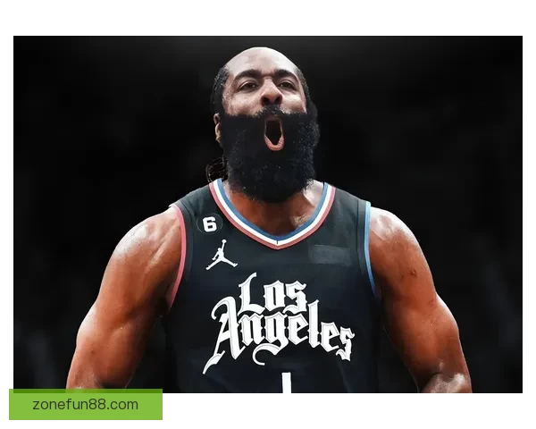 詹姆斯五项数据创历史纪录小个后卫复制哈登精彩表现